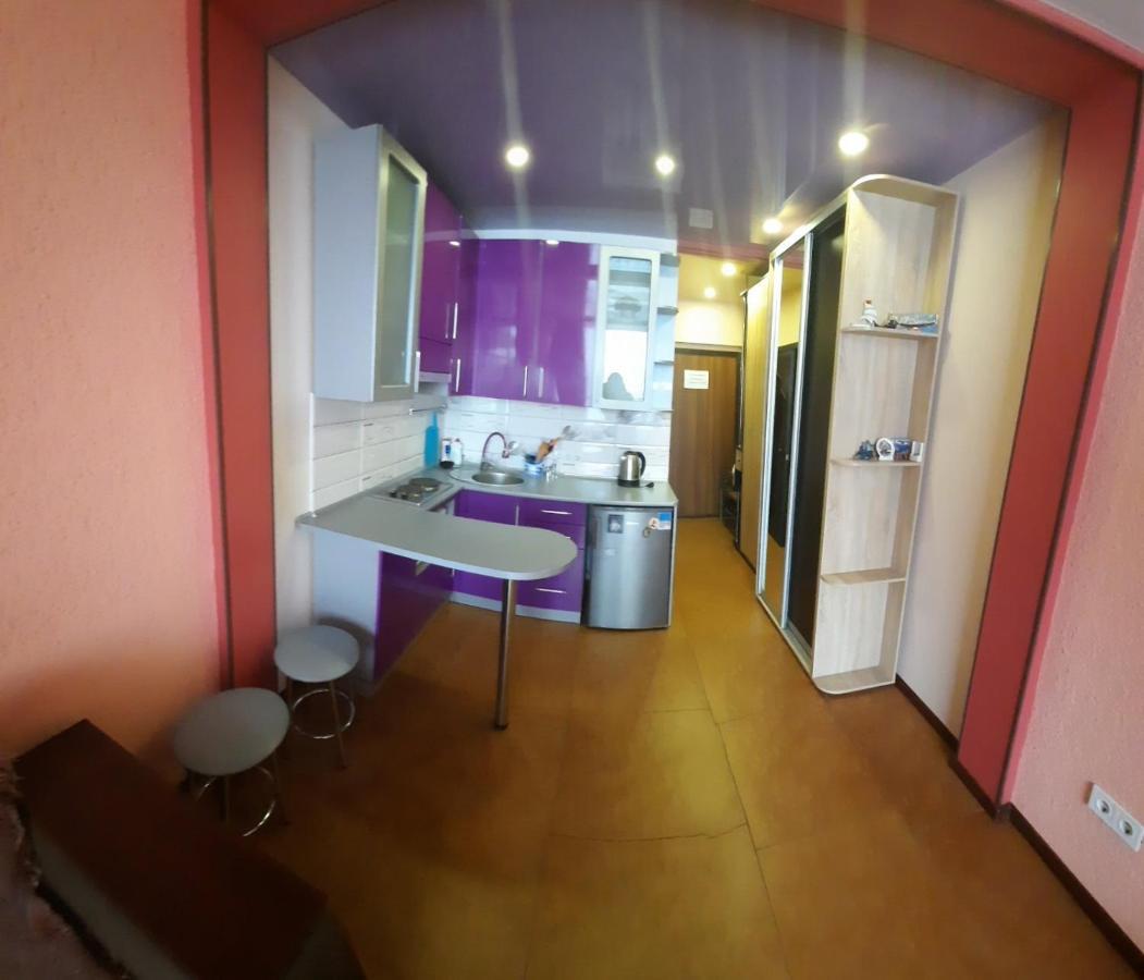 Евро Студия Возле Метро Академика Павлова Kharkiv Extérieur photo